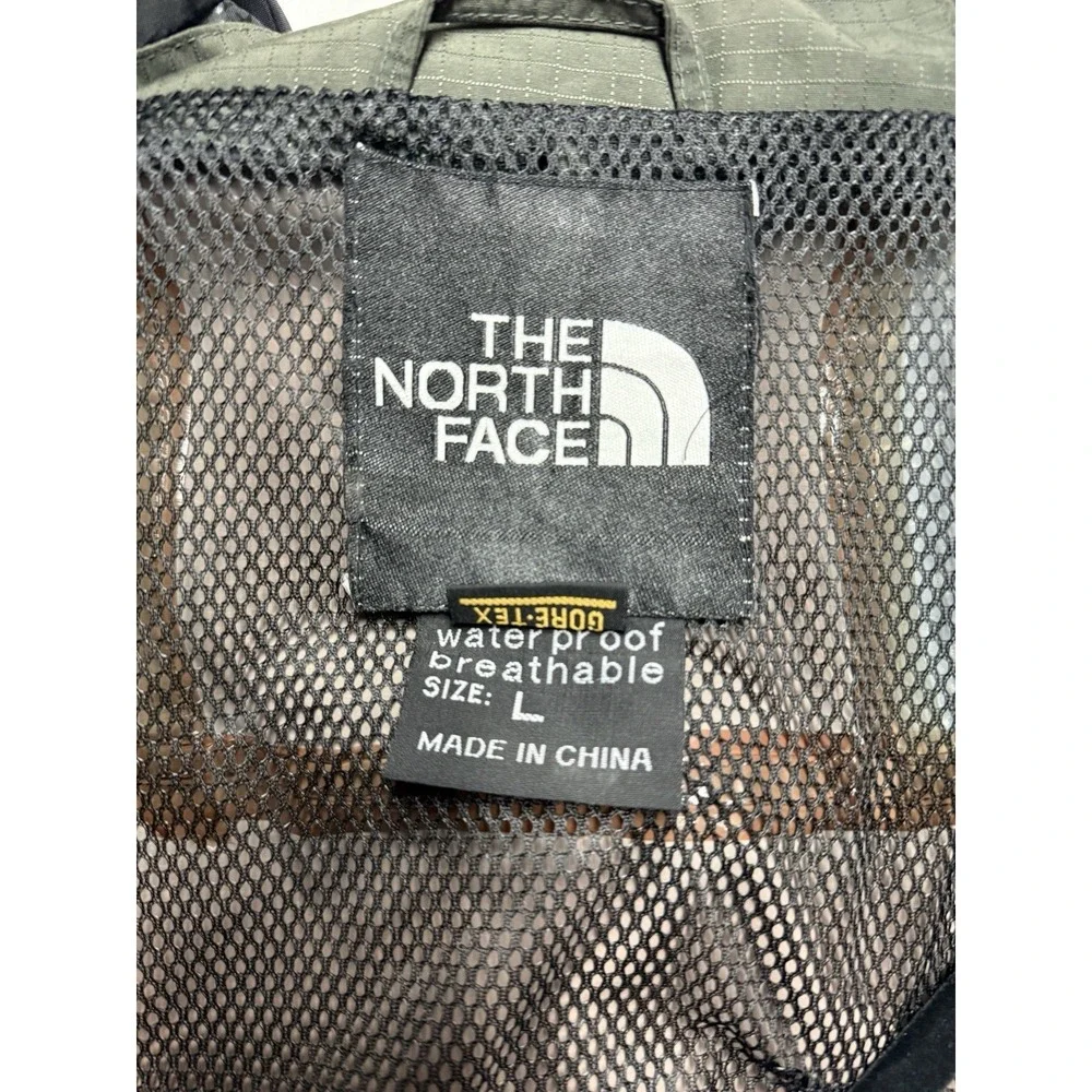 vintage North Face Mountain Jacket Gore Tex Size large excellent condition shell